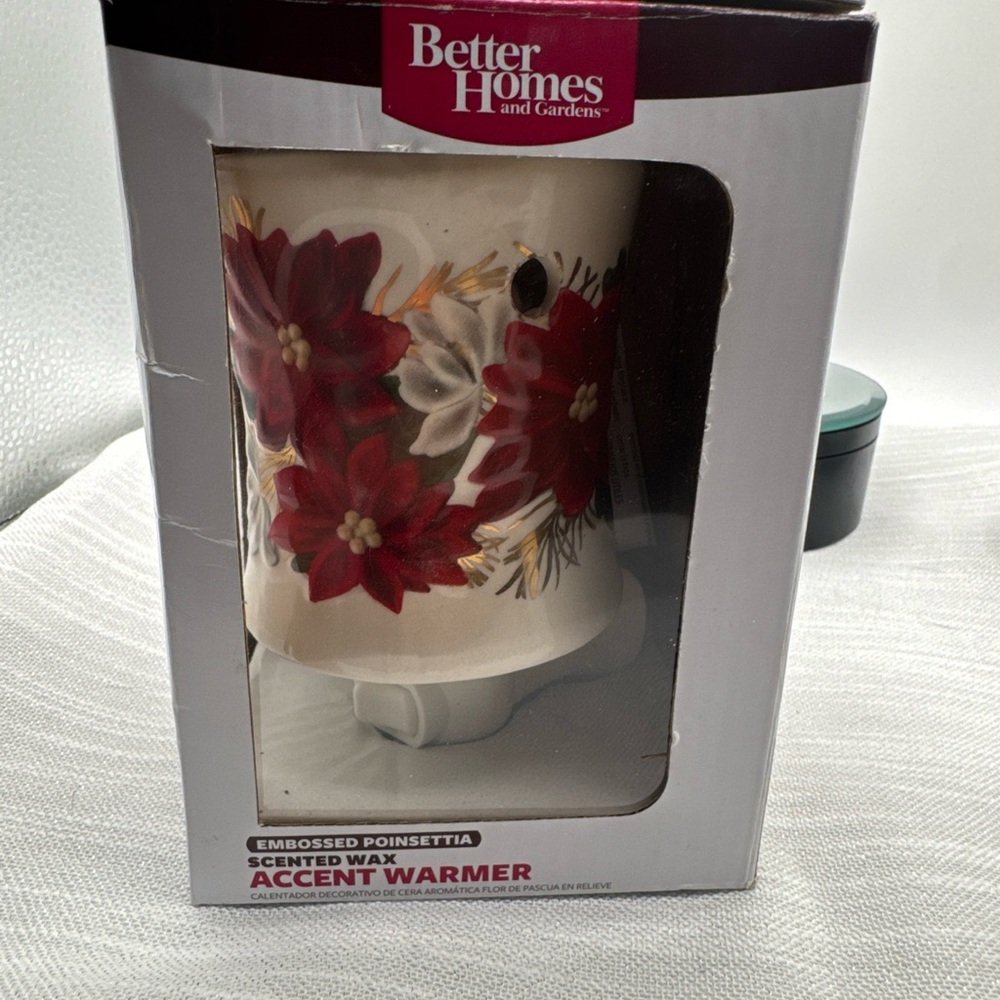 Better Homes And Gardens embossed, Poinsettia Wax melt Warmer Red gold Cream NIB